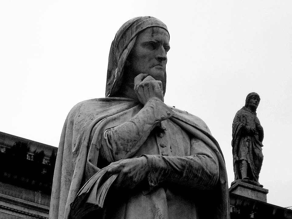 Dante, Verona. La sangre de los libros. Crítica de libros, librosynovelas